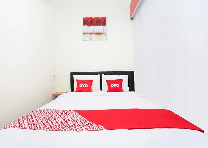 Flagship 3688 Pot Art Hotel Surabaya